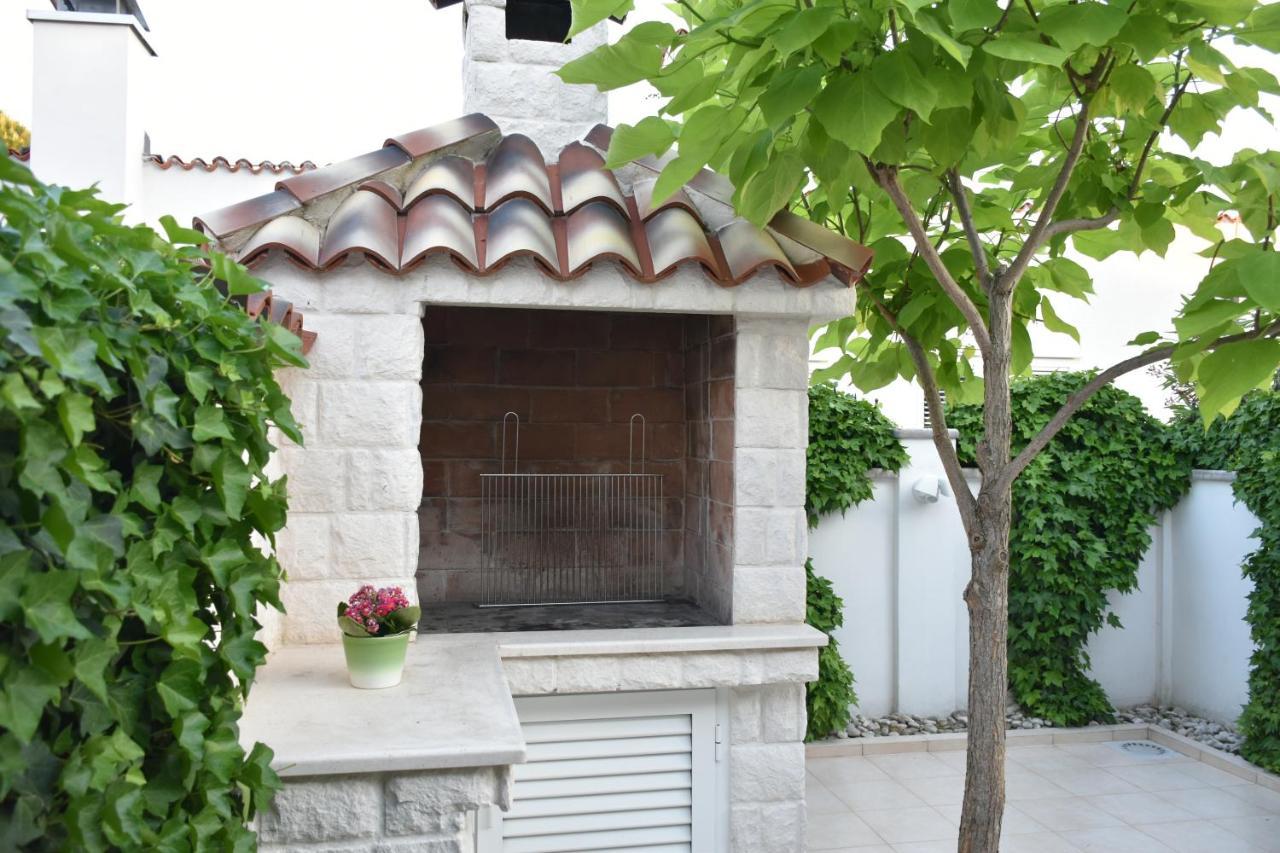 Holiday Home M&M Novigrad Istria Kültér fotó