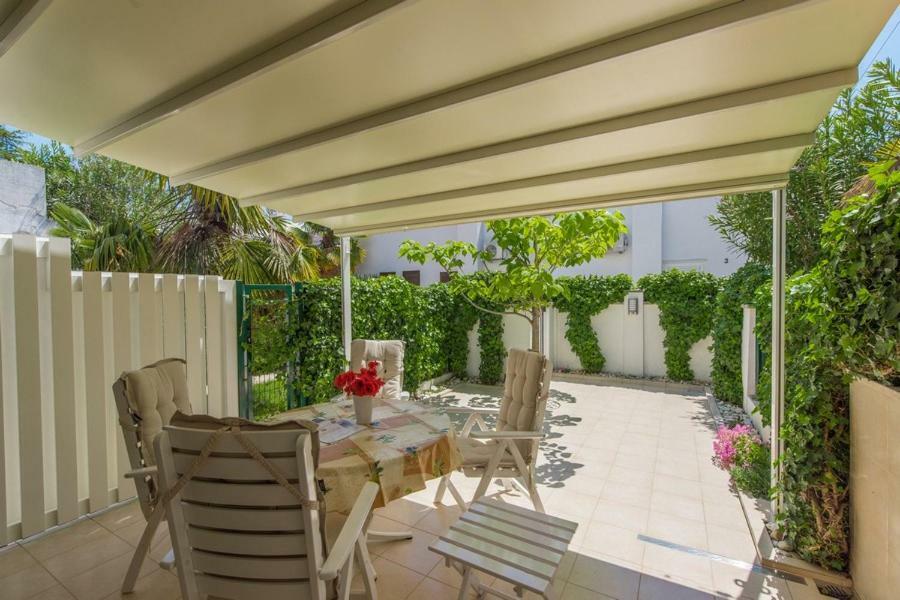 Holiday Home M&M Novigrad Istria Kültér fotó