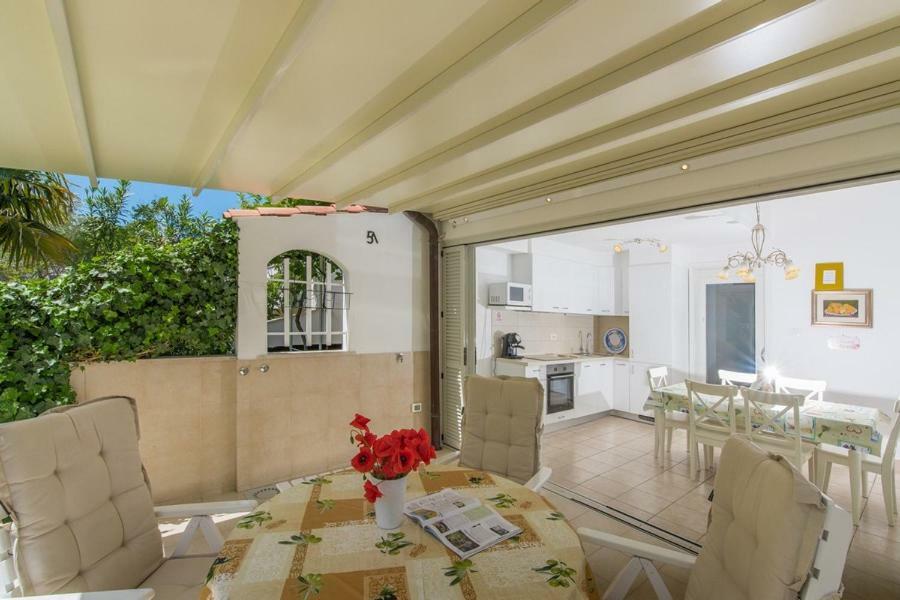 Holiday Home M&M Novigrad Istria Kültér fotó