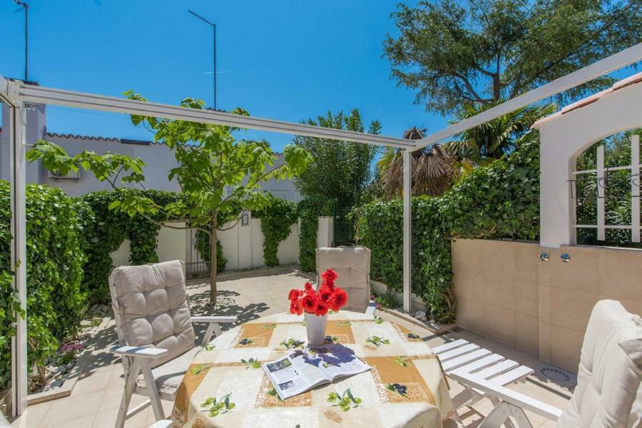 Holiday Home M&M Novigrad Istria Kültér fotó